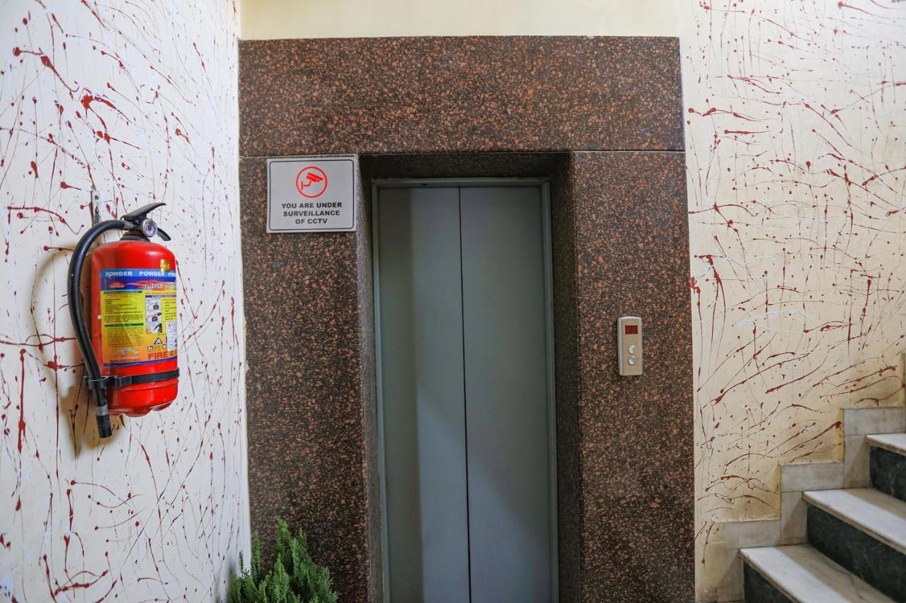 Hotel Fabexpress Hm Palace à Noida Extérieur photo